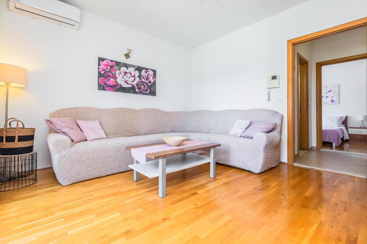 Indigo Apartment Makarska Exterior photo